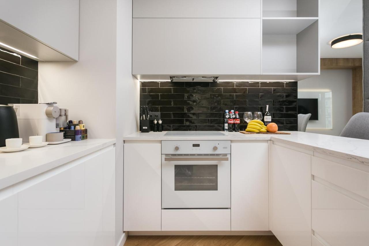 ורשה Luxury Apartments Mennica Residence - Golden Apartments - City Center מראה חיצוני תמונה