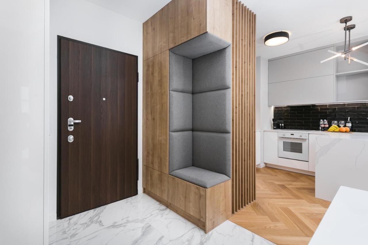 ורשה Luxury Apartments Mennica Residence - Golden Apartments - City Center מראה חיצוני תמונה