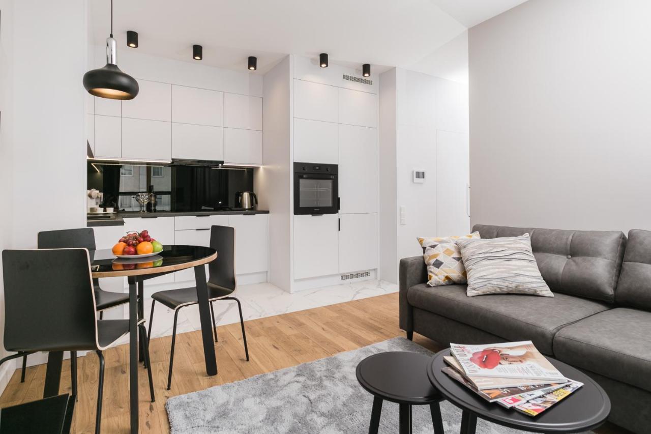 ורשה Luxury Apartments Mennica Residence - Golden Apartments - City Center מראה חיצוני תמונה